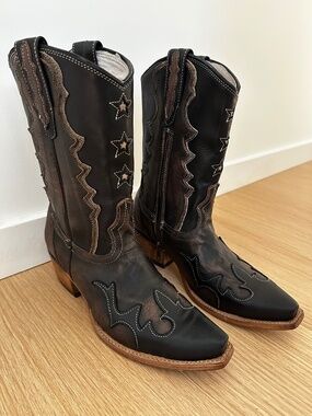 Freebird cowboy boots